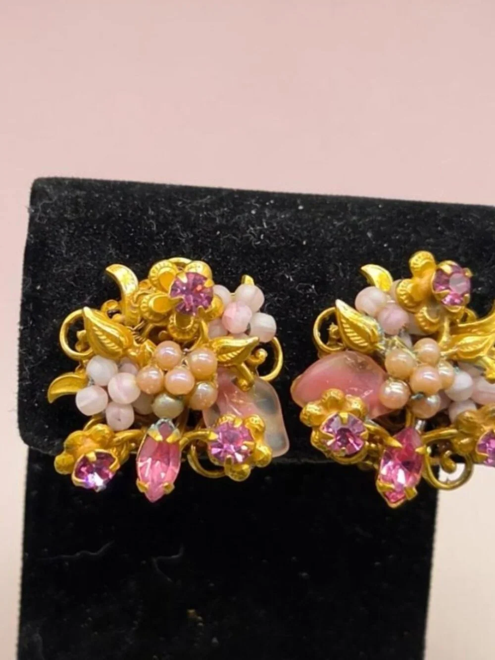Vintage Signed Robert Pink Flower Cluster Clip-On Earrings Mid-Century 1950s - Picture 10 of 12